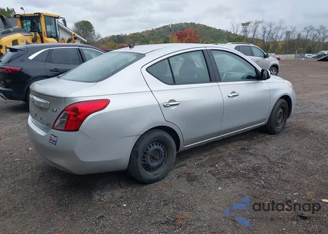 2012 Nissan Versa 1.6 Sv из США, поврежденный, VIN 3N1CN7AP1CL811545